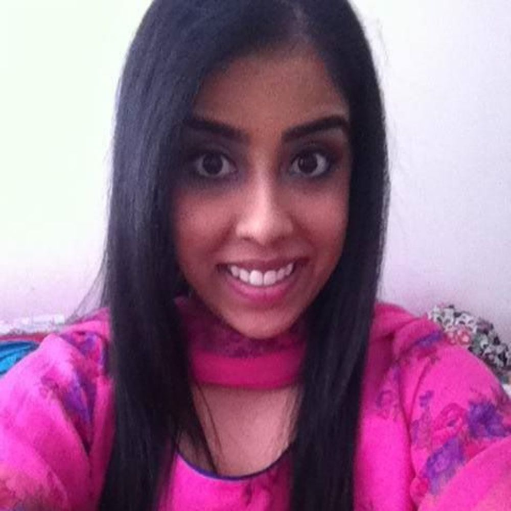 Meet your Posher, Uzma